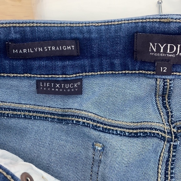 NYDJ - Marilyn Straight Light Distressed Paint Splattered Jeans Size 12 - Picture 14 of 15